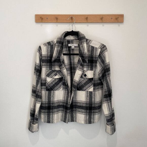 Black and White Plaid Lightweight Cropped Jacket Size Small - Picture 1 of 2